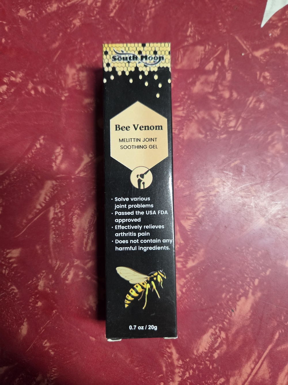 South Moon Under Bee Venom Melittin Joint Soothing Gel - Black & Yellow
